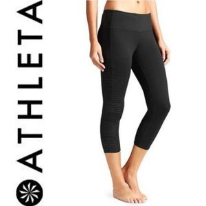 Athleta Yoga Capri Pants Size XXS